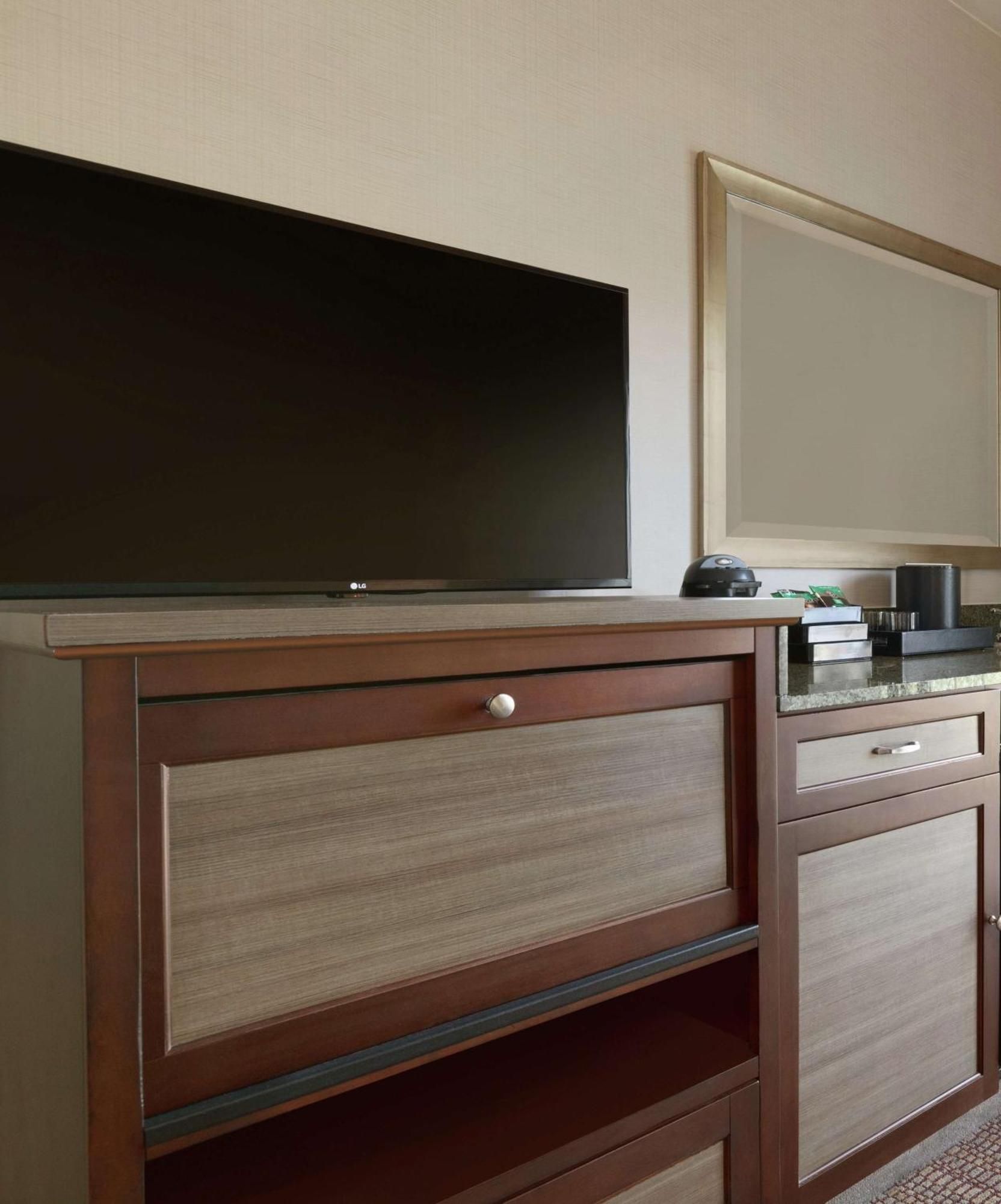 Embassy Suites By Hilton Temecula Valley Wine Country Exteriör bild