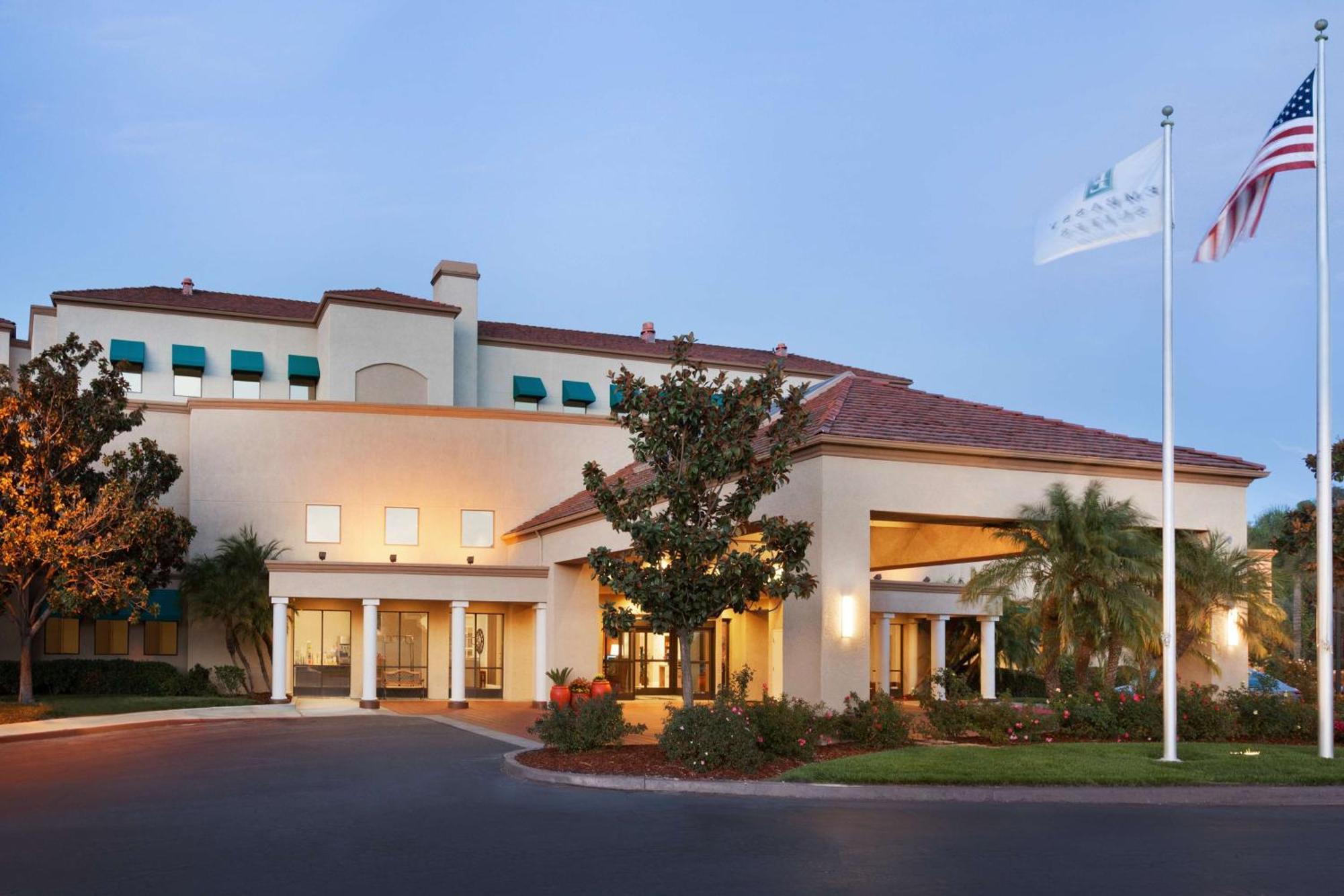 Embassy Suites By Hilton Temecula Valley Wine Country Exteriör bild
