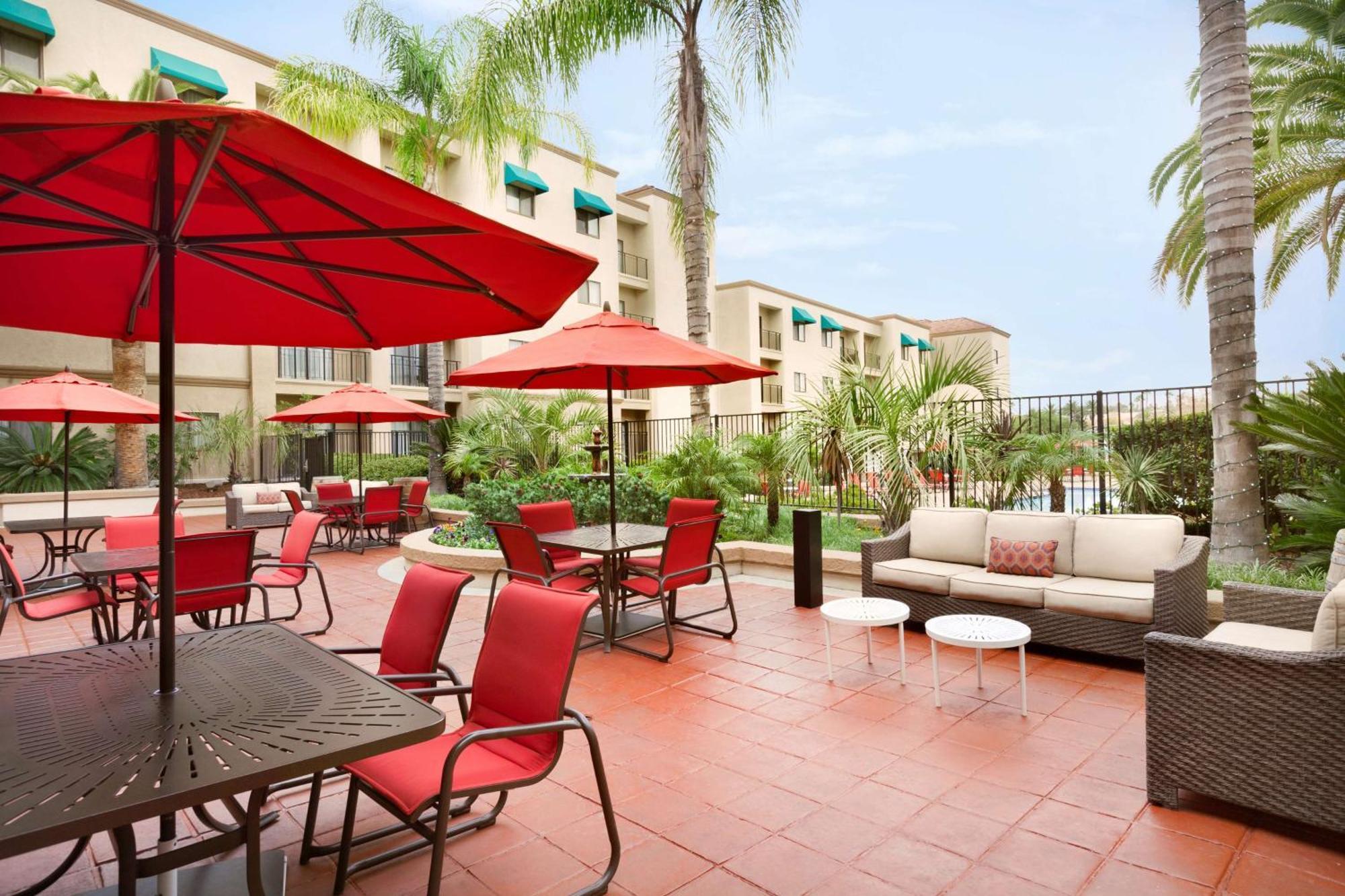 Embassy Suites By Hilton Temecula Valley Wine Country Exteriör bild